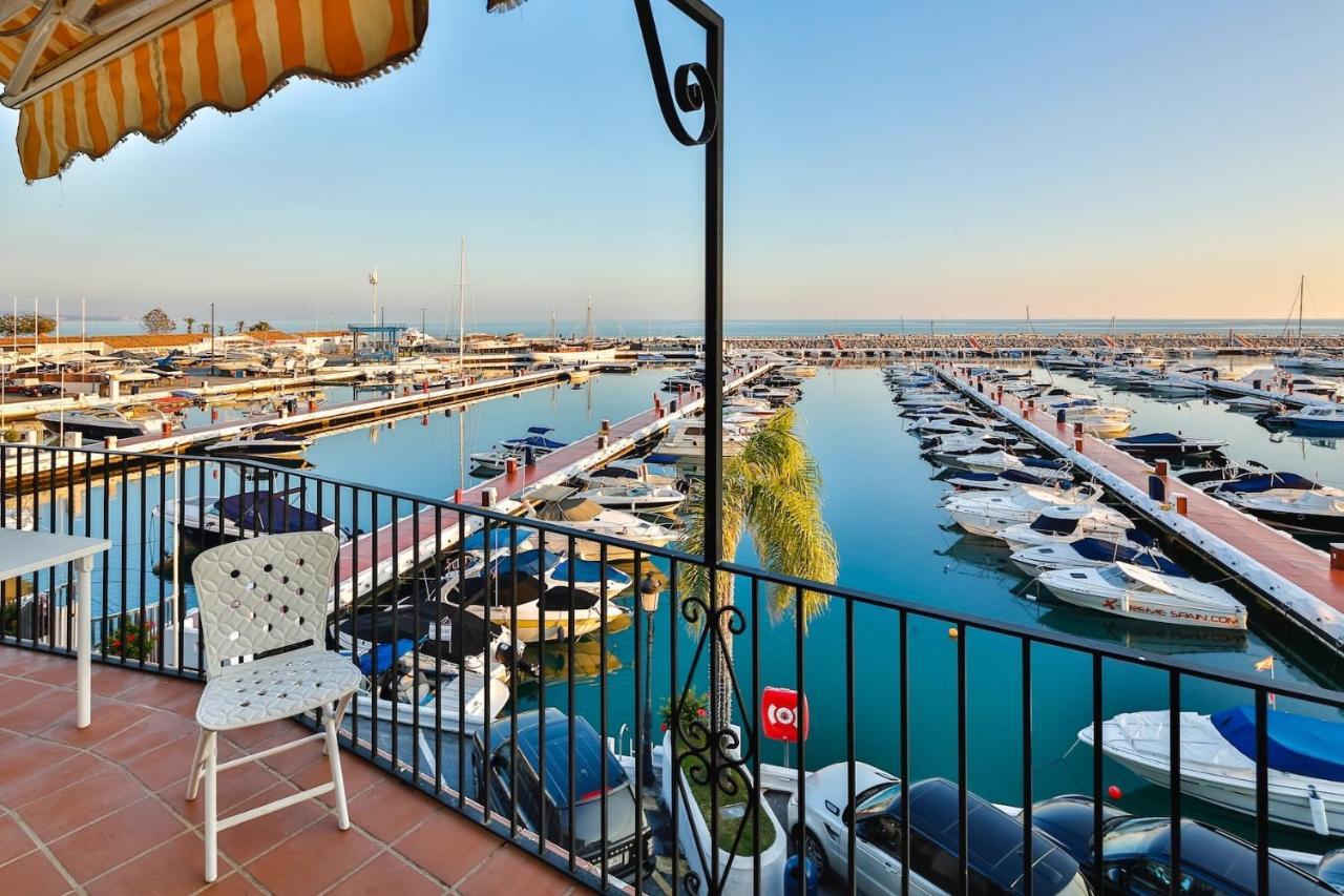 218 Puerto Banus Marbella Front Line 270 Meters Apartment Exterior photo